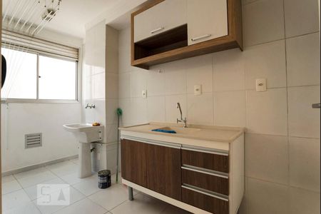 Cozinha de apartamento para alugar com 2 quartos, 43m² em Água Branca, São Paulo