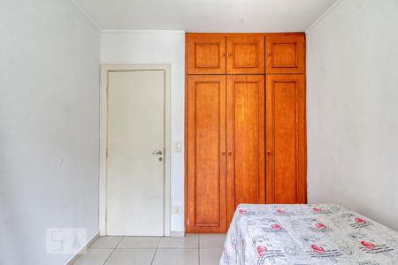 Segundo dormitório de apartamento para alugar com 2 quartos, 70m² em Vila Olímpia, São Paulo