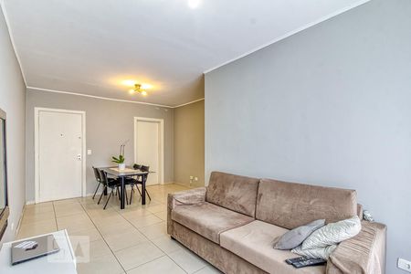 Sala de apartamento para alugar com 2 quartos, 70m² em Vila Olímpia, São Paulo