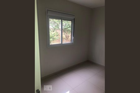 Quarto de apartamento para alugar com 2 quartos, 47m² em Jardim Monte Alegre, Taboão da Serra