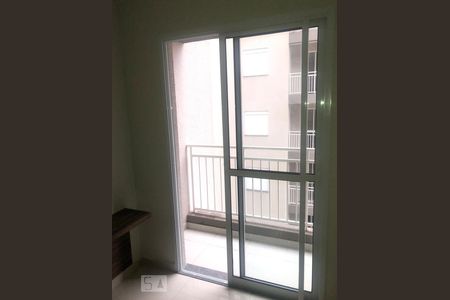 Sala de apartamento para alugar com 2 quartos, 47m² em Jardim Monte Alegre, Taboão da Serra