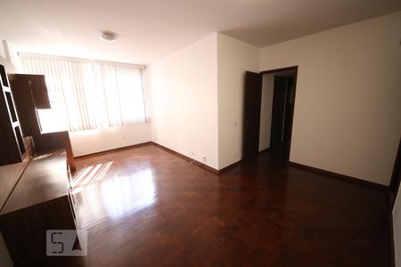 Sala de apartamento para alugar com 2 quartos, 80m² em Icaraí, Niterói