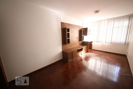 Sala de apartamento para alugar com 2 quartos, 80m² em Icaraí, Niterói