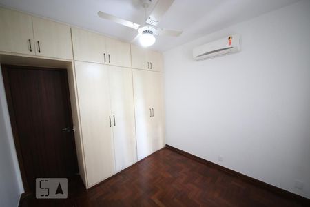 Quarto 1 de apartamento para alugar com 2 quartos, 80m² em Icaraí, Niterói