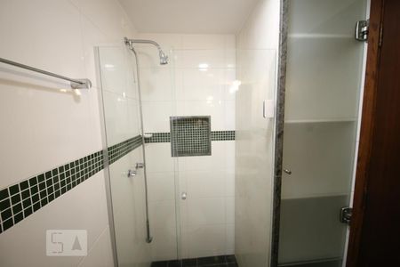 Banheiro  de apartamento para alugar com 2 quartos, 80m² em Icaraí, Niterói