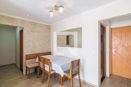 Sala de apartamento à venda com 2 quartos, 60m² em Jardim Sílvia, Santo André