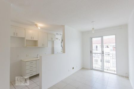 Sala de apartamento para alugar com 2 quartos, 52m² em Jacarepaguá, Rio de Janeiro