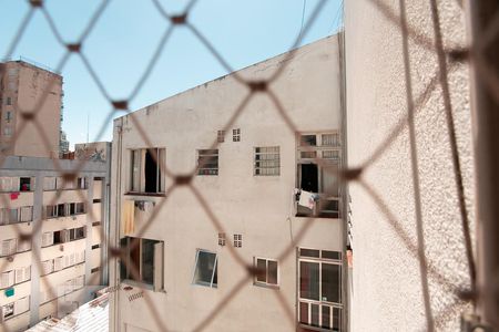 Vista de kitnet/studio para alugar com 1 quarto, 27m² em Centro Histórico, Porto Alegre