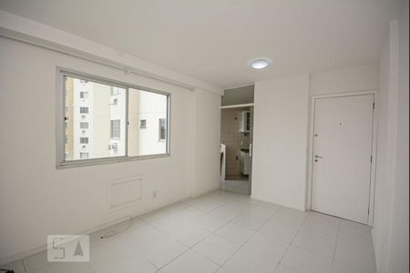Sala de apartamento à venda com 1 quarto, 50m² em Anil, Rio de Janeiro