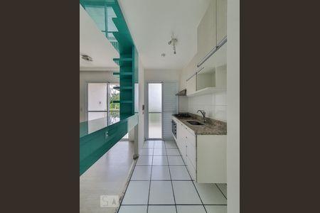 Cozinha de apartamento para alugar com 1 quarto, 53m² em Vila Moraes, São Paulo