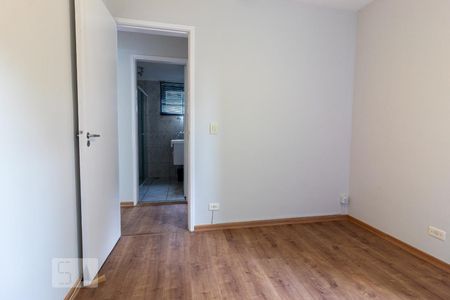 Quarto 2 de apartamento para alugar com 2 quartos, 55m² em Vila Butantã, São Paulo