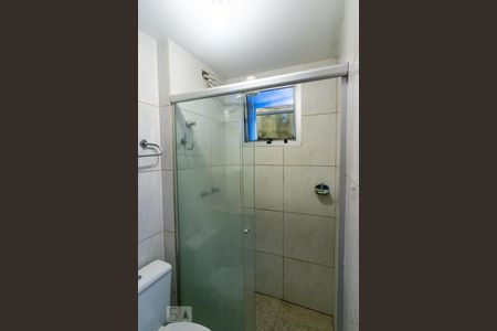 Banheiro de apartamento para alugar com 2 quartos, 56m² em São José, São Caetano do Sul