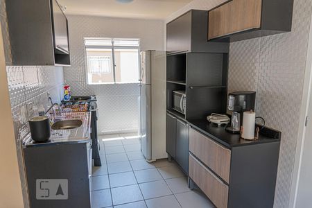 Cozinha de apartamento para alugar com 2 quartos, 44m² em São Miguel, São Leopoldo