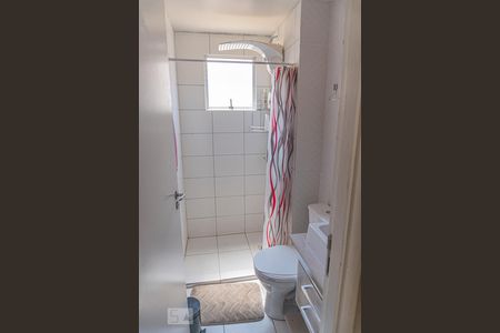 Banheiro de apartamento à venda com 2 quartos, 44m² em São Miguel, São Leopoldo