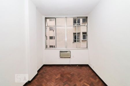 Sala. de apartamento para alugar com 3 quartos, 100m² em Copacabana, Rio de Janeiro