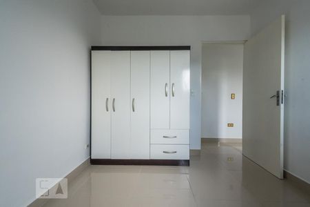 Quarto 2 de apartamento para alugar com 2 quartos, 50m² em Vila Campestre, São Paulo