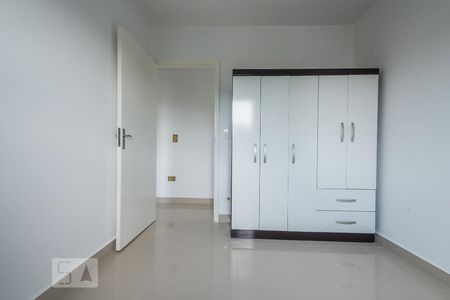 Quarto 1 de apartamento para alugar com 2 quartos, 50m² em Vila Campestre, São Paulo