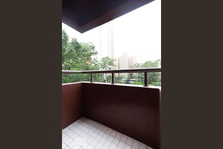 Varanda da suíte de apartamento à venda com 1 quarto, 100m² em Jardim Londrina, São Paulo