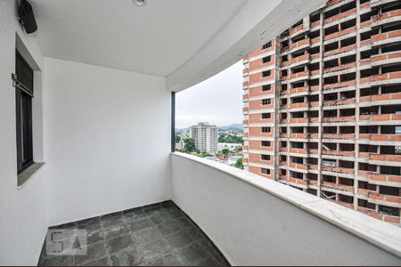 Varanda Sala de apartamento para alugar com 3 quartos, 61m² em Jacarepaguá, Rio de Janeiro