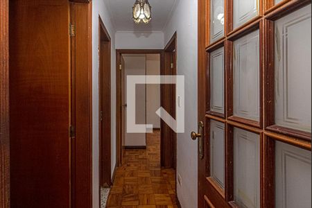 Corredor de apartamento para alugar com 2 quartos, 121m² em Aclimação, São Paulo