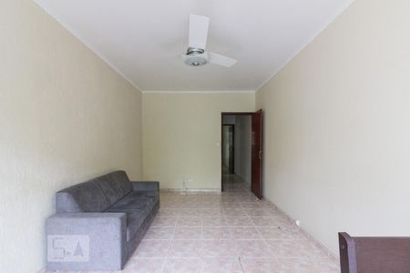 Sala de casa para alugar com 5 quartos, 150m² em Vila Paiva, São Paulo