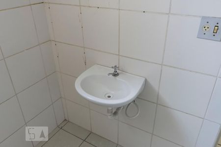 Banheiro (Pia) de apartamento para alugar com 2 quartos, 60m² em Jardim Vergueiro (sacomã), São Paulo