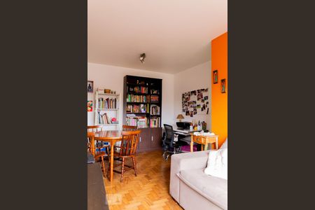 Sala de apartamento à venda com 2 quartos, 53m² em Cambuci, São Paulo