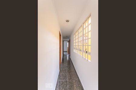 Corredor de casa à venda com 3 quartos, 420m² em Vila Anglo Brasileira, São Paulo