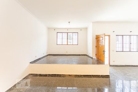 Casa à venda com 420m², 3 quartos e 8 vagasSala