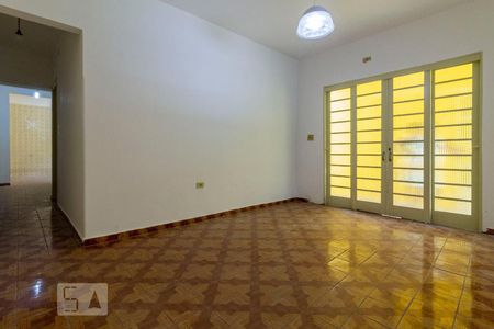 Sala de casa à venda com 2 quartos, 115m² em Vila Marieta, São Paulo
