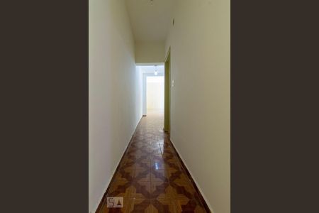 Corredor de casa à venda com 2 quartos, 115m² em Vila Marieta, São Paulo
