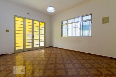 Sala de casa à venda com 2 quartos, 115m² em Vila Marieta, São Paulo