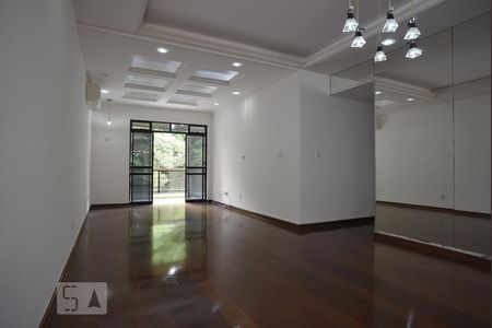 Sala de apartamento à venda com 3 quartos, 134m² em Jardim Guanabara, Rio de Janeiro