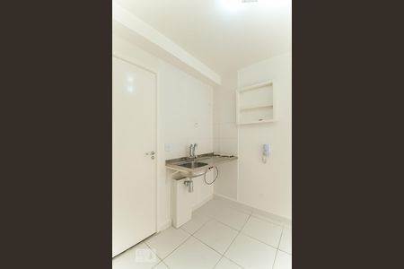 Cozinha de apartamento para alugar com 1 quarto, 32m² em Catumbi, São Paulo