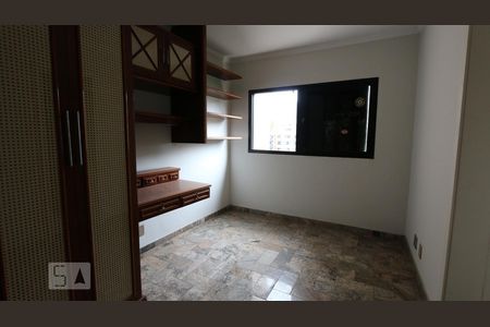 suite de apartamento à venda com 4 quartos, 360m² em Jardim Ampliação, São Paulo