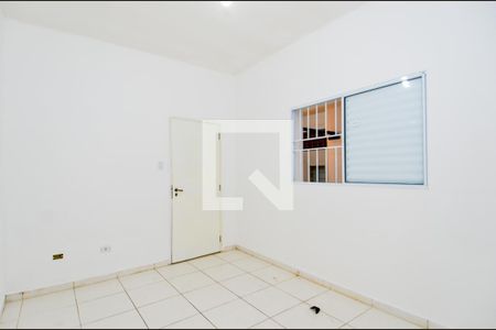 Quarto de casa para alugar com 1 quarto, 60m² em Vila Galvão, Guarulhos