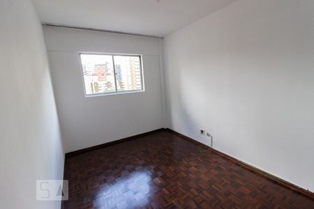 Quarto de apartamento para alugar com 1 quarto, 34m² em Rebouças, Curitiba