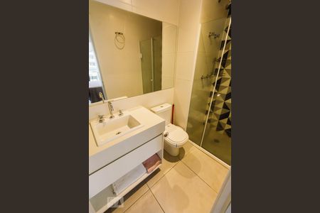 Banheiro de apartamento à venda com 1 quarto, 33m² em Barra Funda, São Paulo