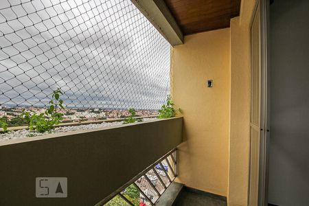 Sacada de apartamento para alugar com 2 quartos, 74m² em Vila Industrial, Campinas