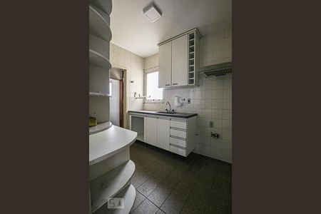 Cozinha de apartamento para alugar com 2 quartos, 74m² em Vila Industrial, Campinas