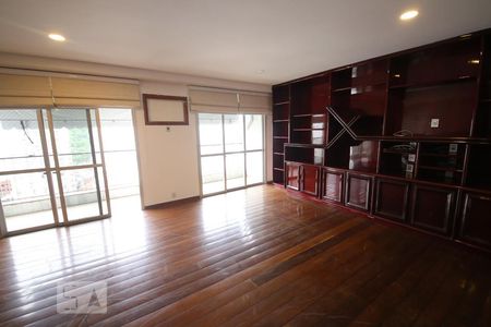 Apartamento à venda com 190m², 4 quartos e 3 vagasSala