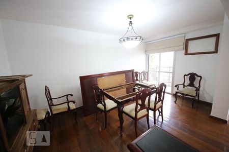 Apartamento à venda com 190m², 4 quartos e 3 vagasSala