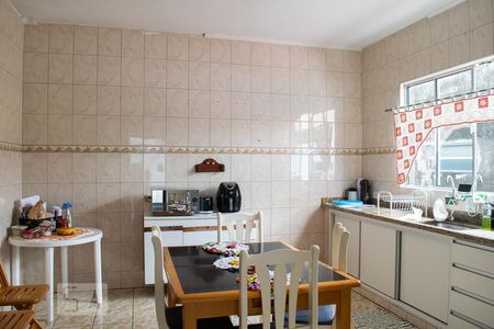 COZINHA de casa para alugar com 3 quartos, 499m² em Vila Romero, São Paulo