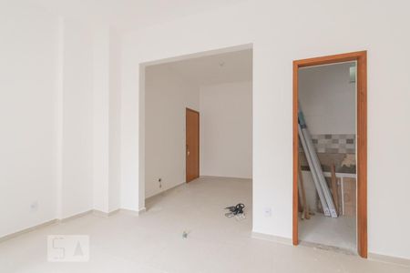 Quarto de kitnet/studio para alugar com 1 quarto, 30m² em Centro, Rio de Janeiro