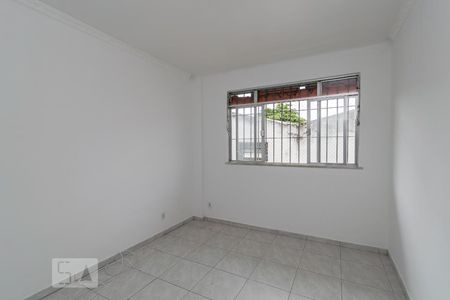 Quarto 1 de apartamento para alugar com 2 quartos, 72m² em Irajá, Rio de Janeiro