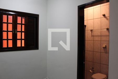 Suíte 1 de casa à venda com 4 quartos, 220m² em Parque Renato Maia, Guarulhos