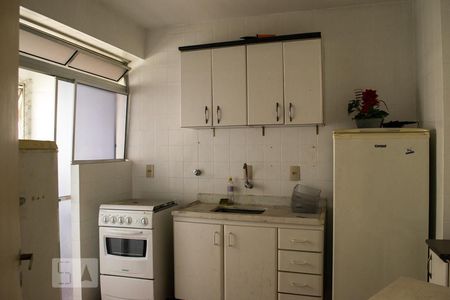 COZINHA de apartamento à venda com 2 quartos, 60m² em Jardim Peri, São Paulo