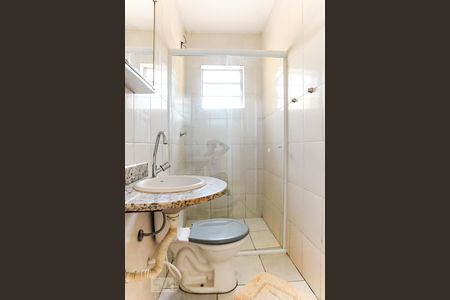 Banheiro de casa para alugar com 2 quartos, 100m² em Vila Medeiros, São Paulo