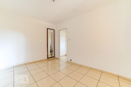 Quarto 2 de casa para alugar com 2 quartos, 100m² em Vila Medeiros, São Paulo