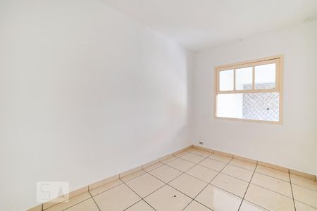 Quarto 1 de casa para alugar com 2 quartos, 100m² em Vila Medeiros, São Paulo